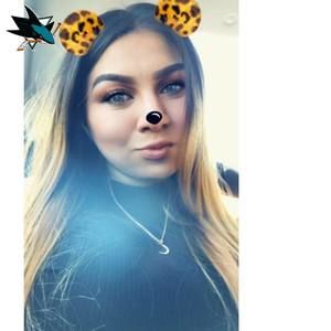 Meet your Posher, Isabel